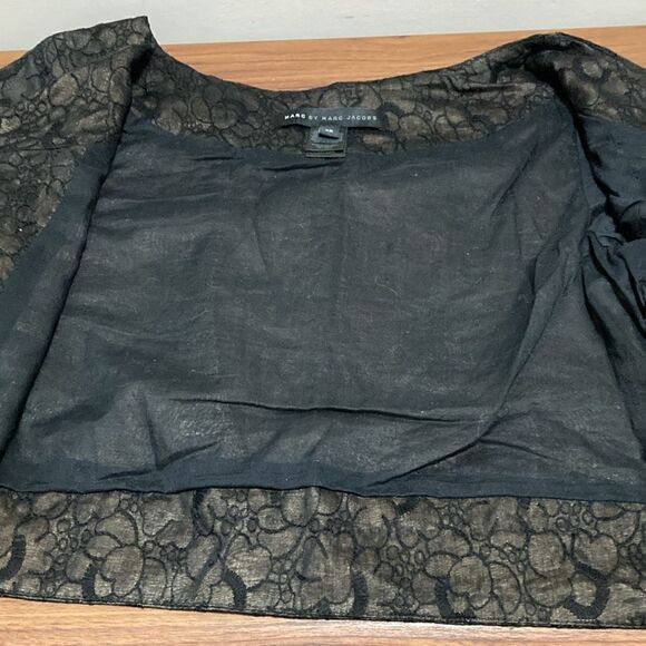Marc by Marc Jacobs Cropped Lace Swing Jacket in black/dark brown. Size XS. - Picture 6 of 9